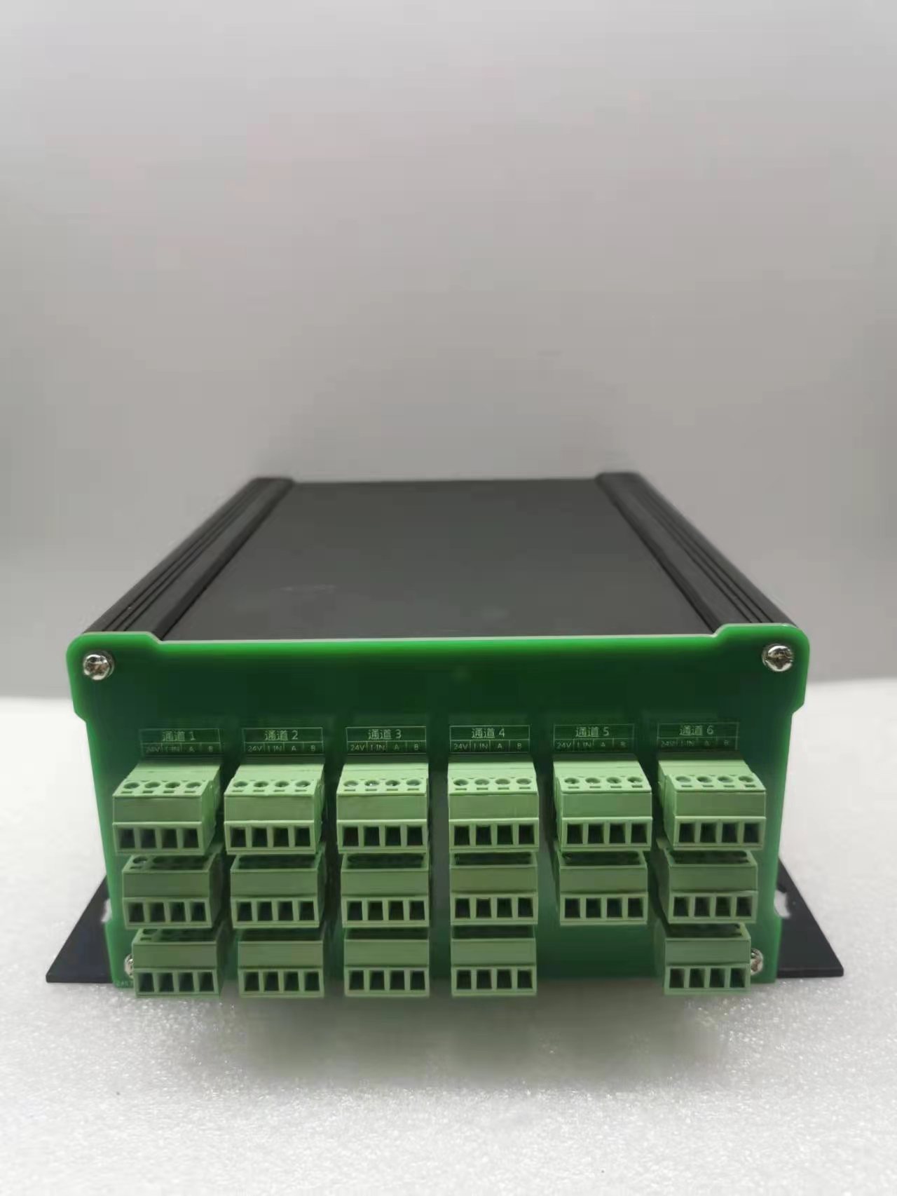 BS-700型，BS-600型智能溫補(bǔ)板卡批量工裝開發(fā)完成。